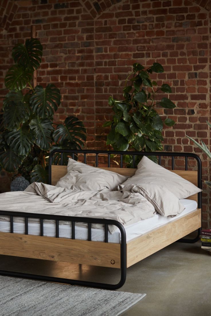 Dokumentasi Proyek Pemasangan Trundle Bed Industrial - TB Rachmat